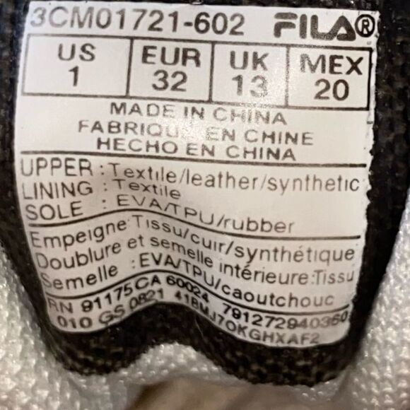 Fila Sneakers Renno Woven in Fila Red Gardenia and Black Little Boys size 1 - Picture 7 of 8